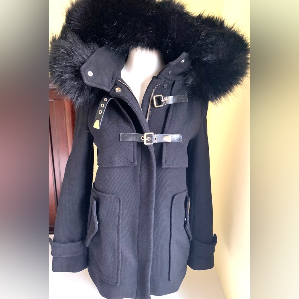 Zara Black 75% Wool Winter Jacket coat Hood with black fur metal Buckel pocket S